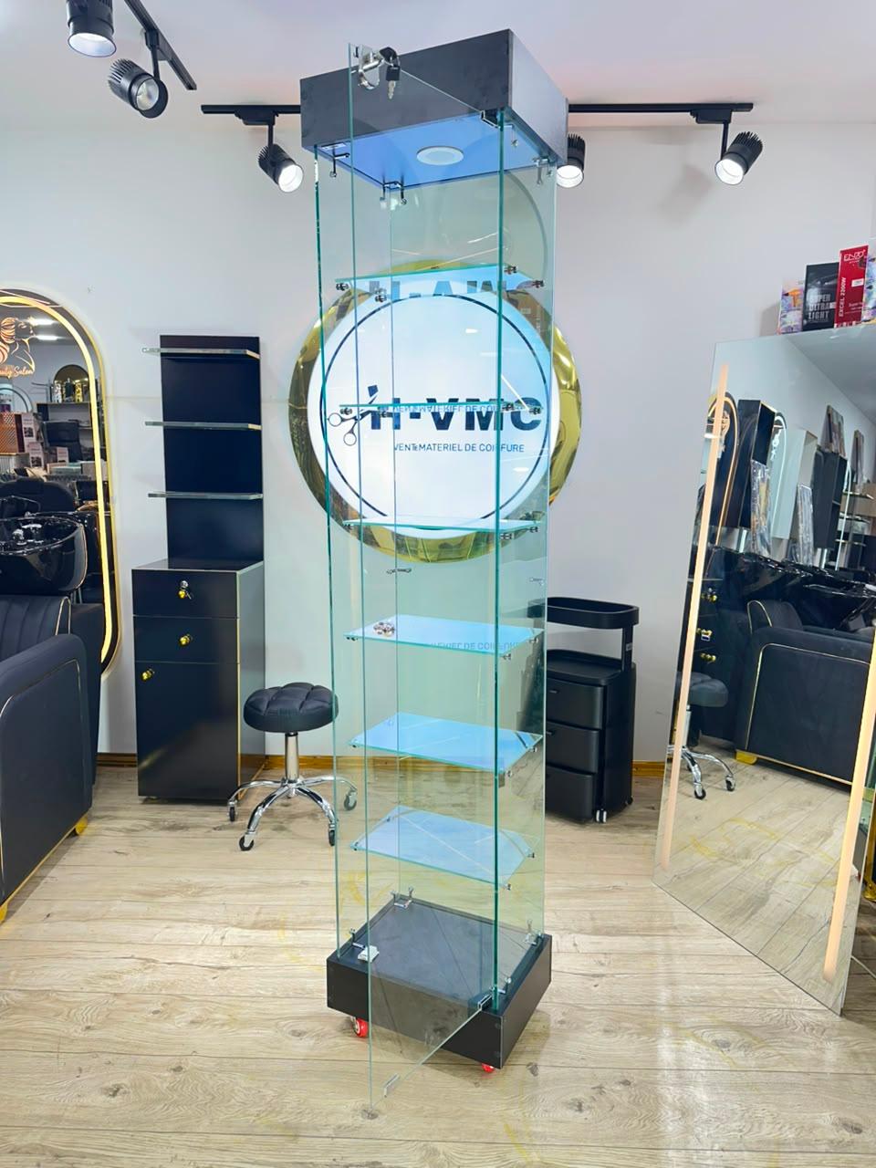 Armoire en verre